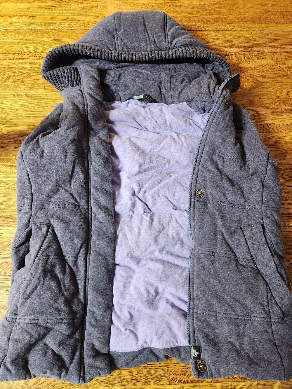 The North Face Women's Quilted Hooded Puffer Jacket - Gray